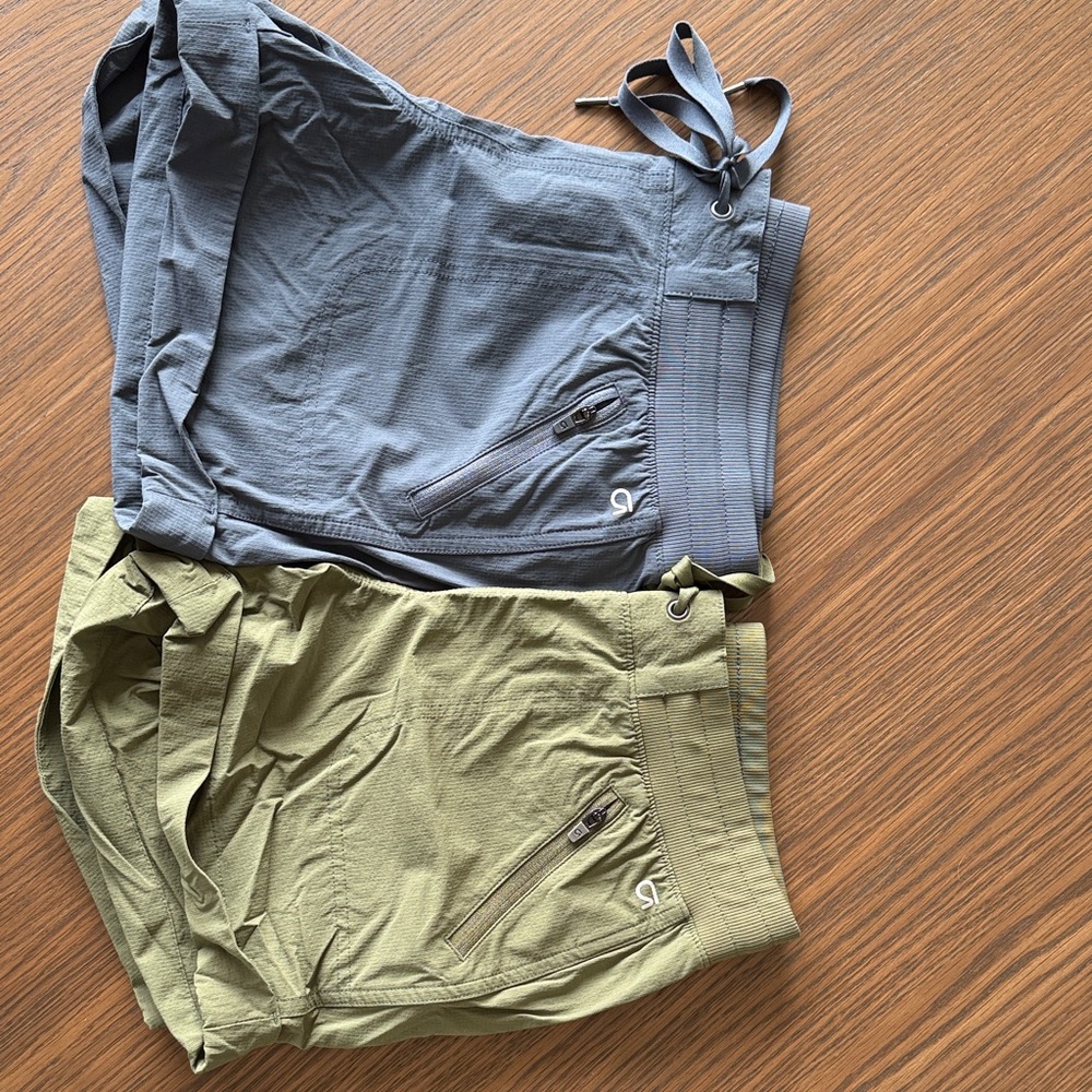 Blue and Green GapFit Shorts with Side Zip Pockets